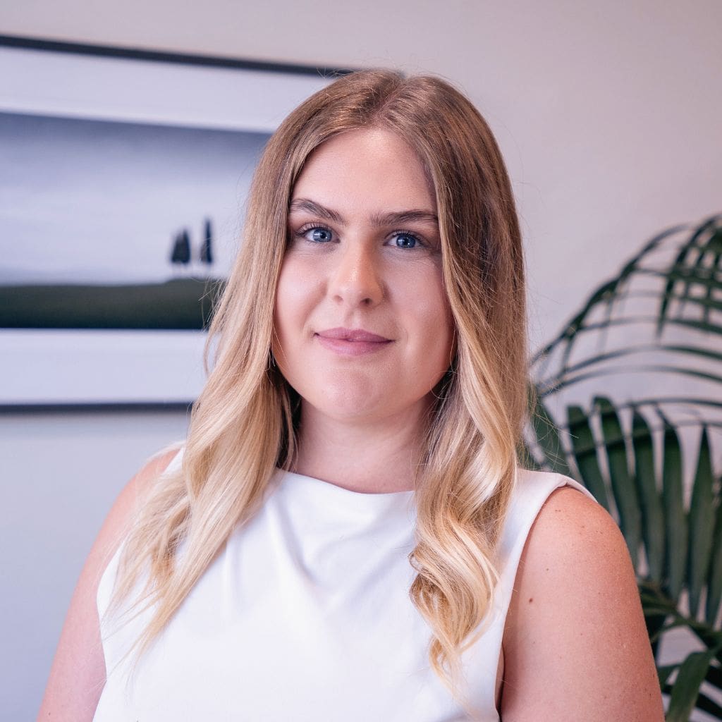 Bobbie-Jo Swayn, Legal Secretary, Lewis Kitson Lawyers.