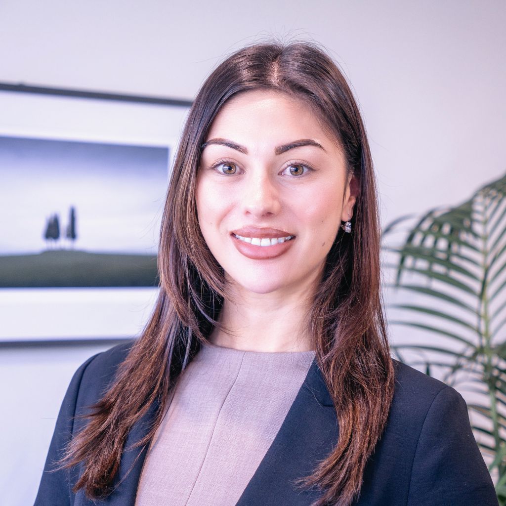Danielle Barker, Associate, Lewis Kitson Lawyers.